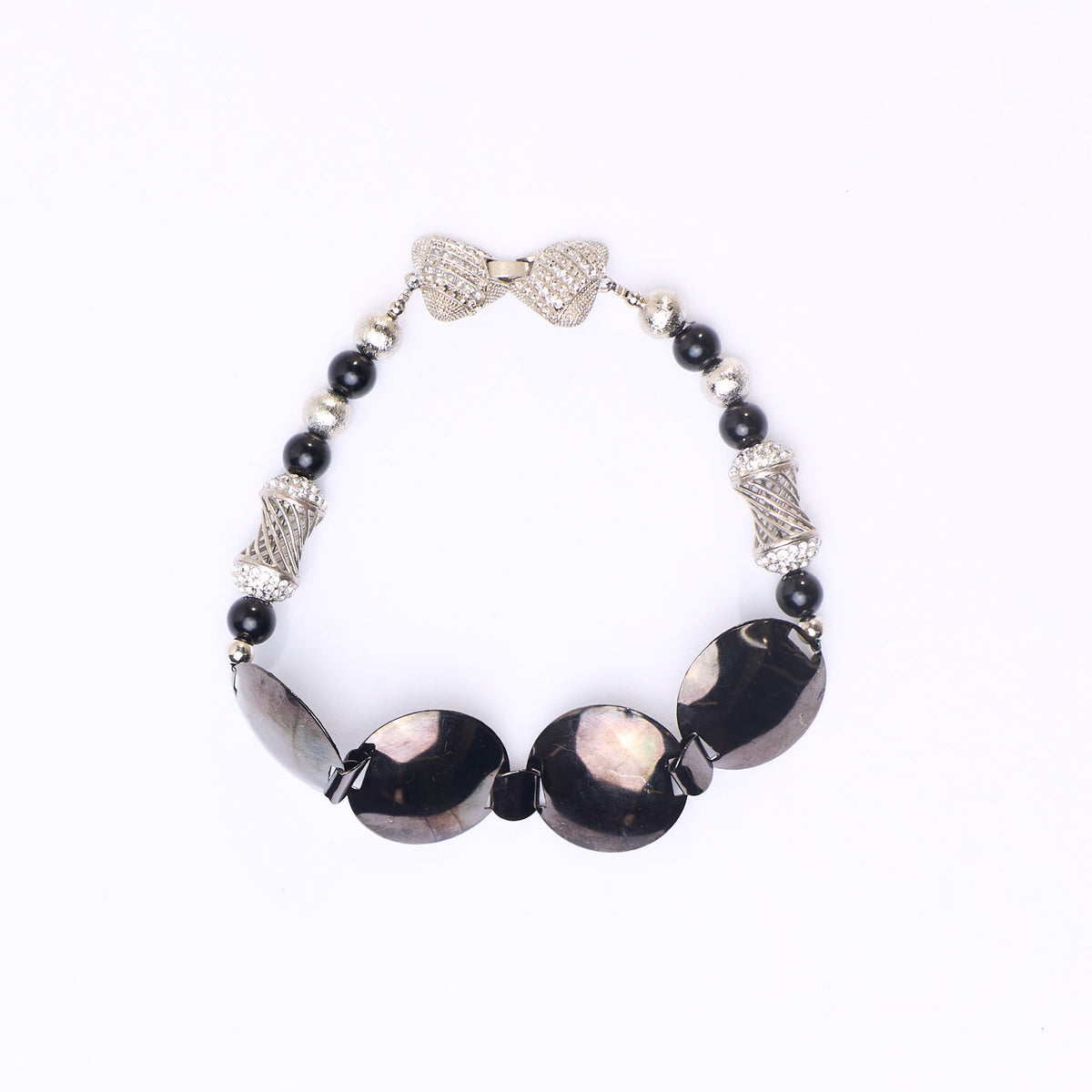 The Metallic Disc & Crystal Choker