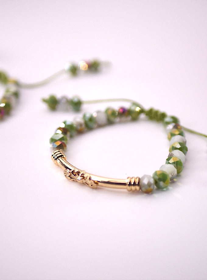 Beaded gold ring Bracelets