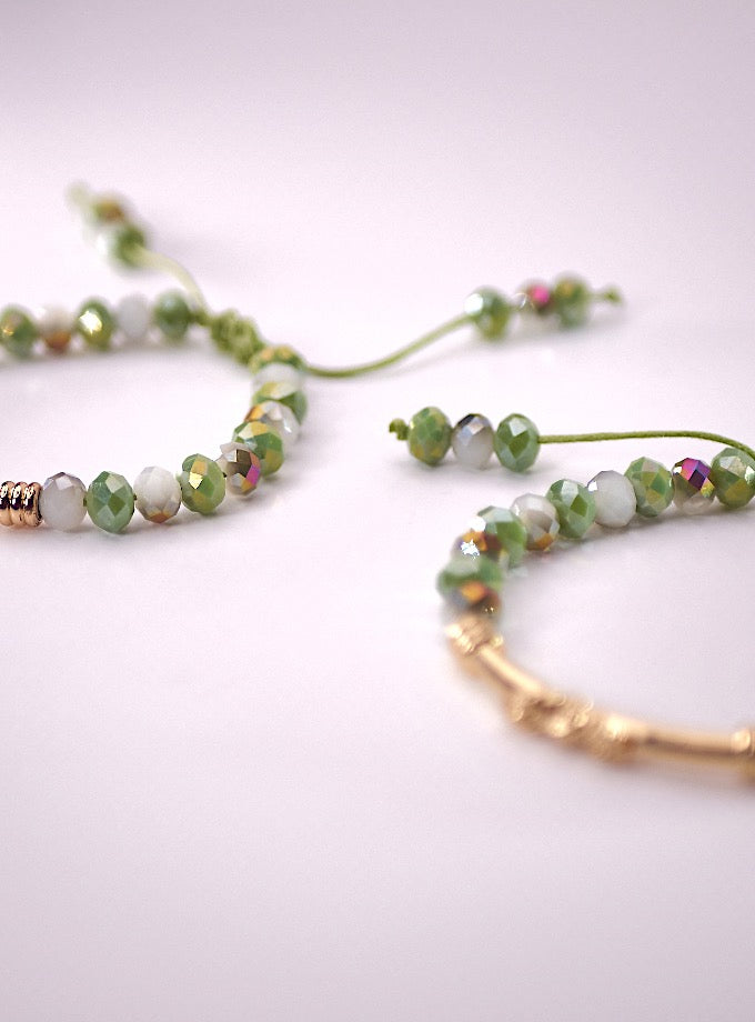 Beaded gold ring Bracelets