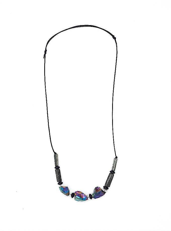 Ade Leather Stone Necklace